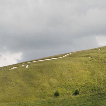 The White Horse View B&B Shrivenham Exterior photo
